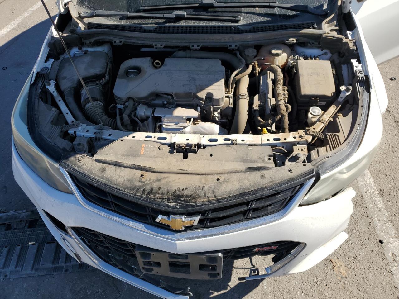 2016 Chevrolet Cruze - Image 12
