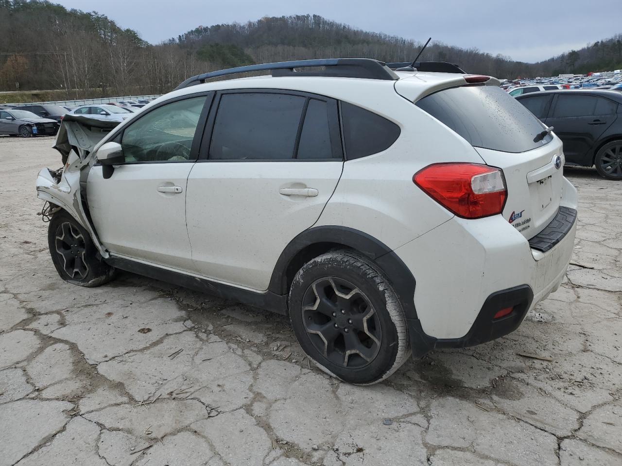 2015 Subaru XV - Image 2