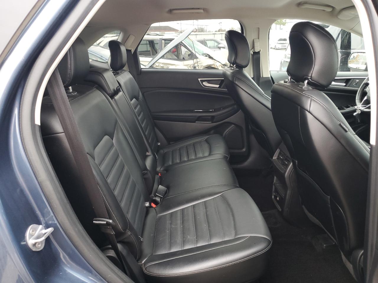 2018 Ford Edge - Image 11
