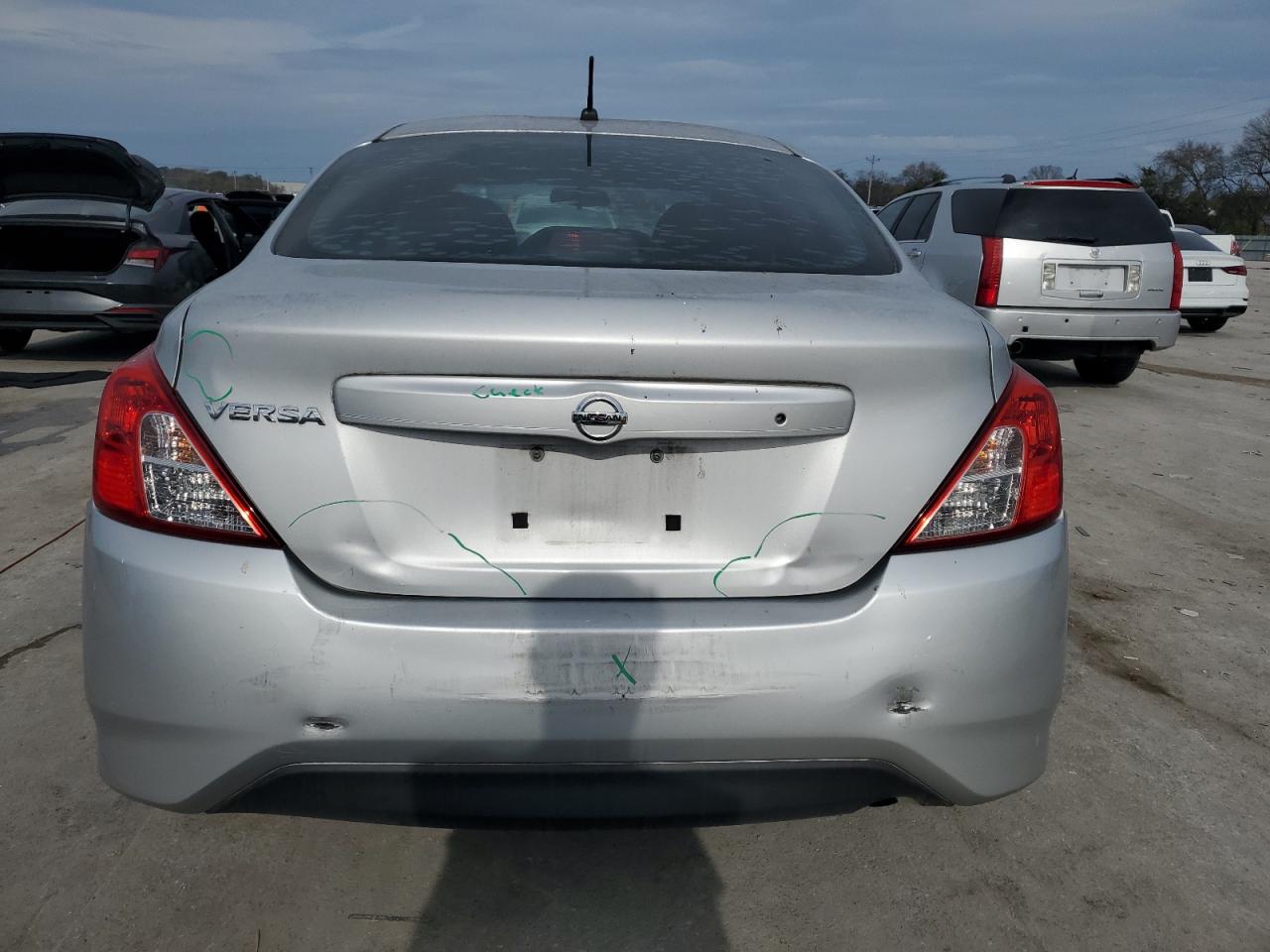 2015 Nissan Versa S VIN: 3N1CN7AP6FL823131 Lot: 81128114