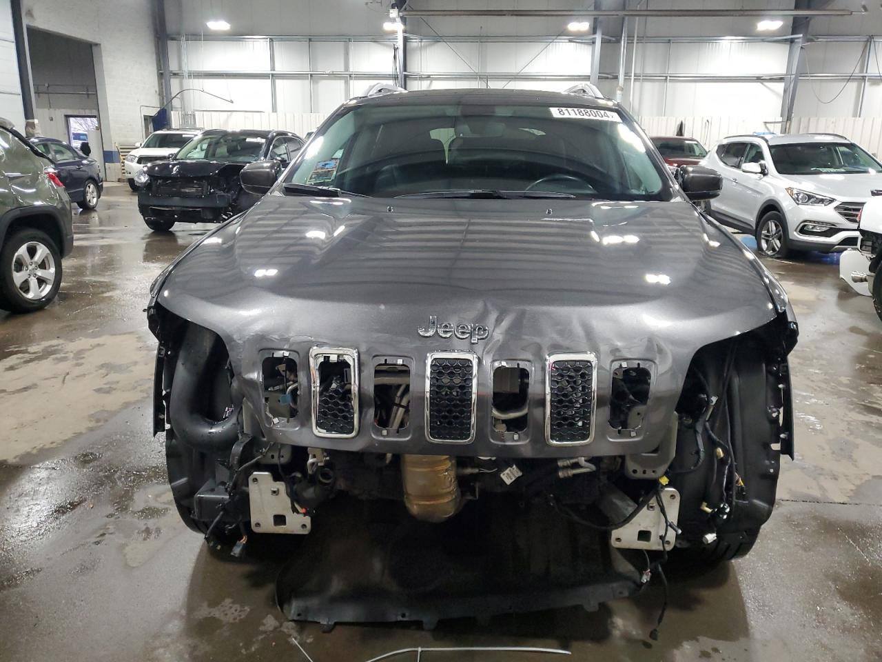 2019 Jeep Grand Cherokee - Image 5