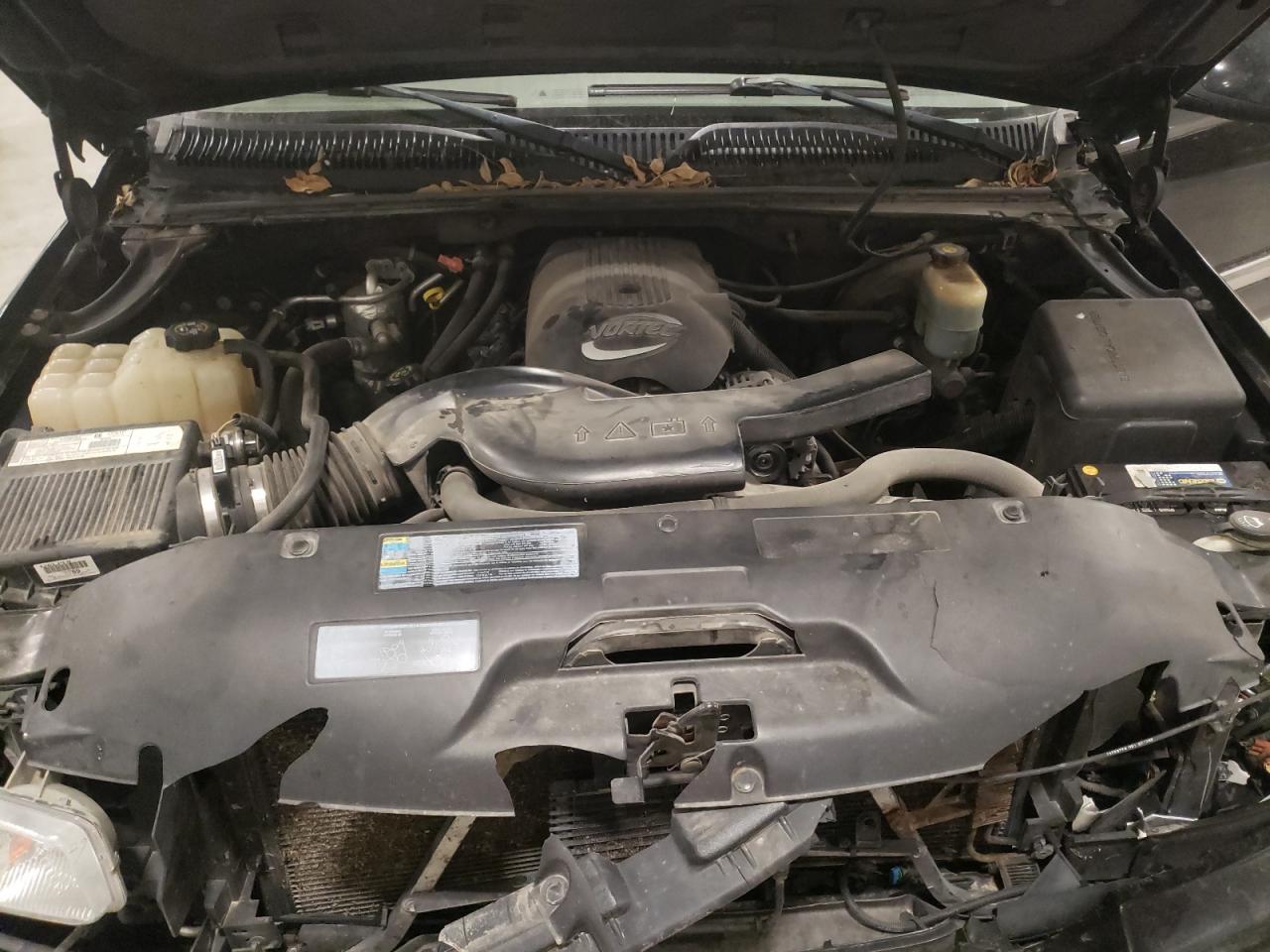 2002 GMC Yukon - Image 12