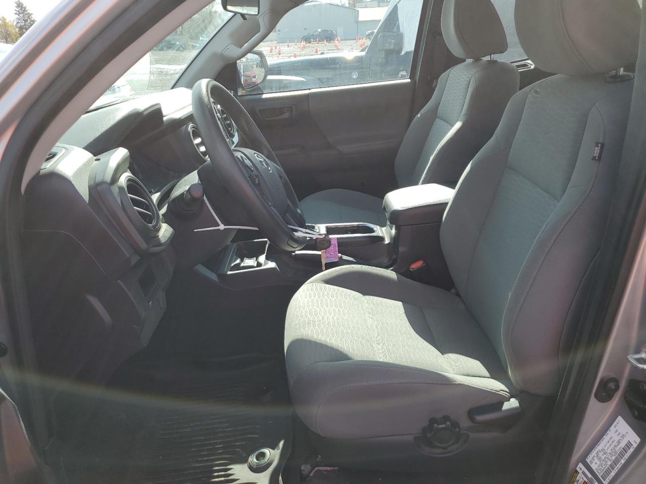2017 Toyota Tacoma - Image 7