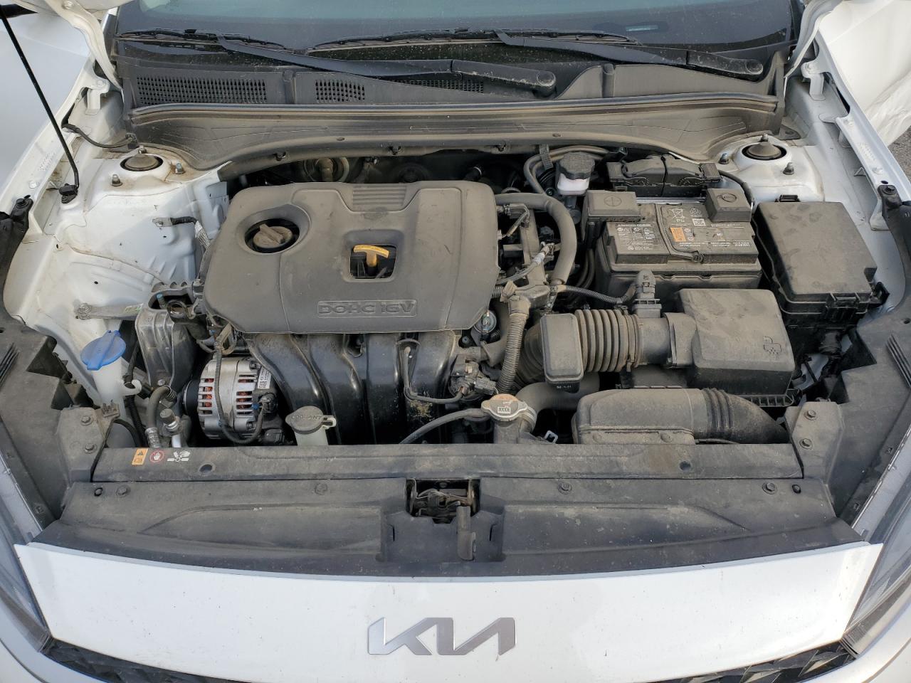 2023 Kia Forte - Image 11