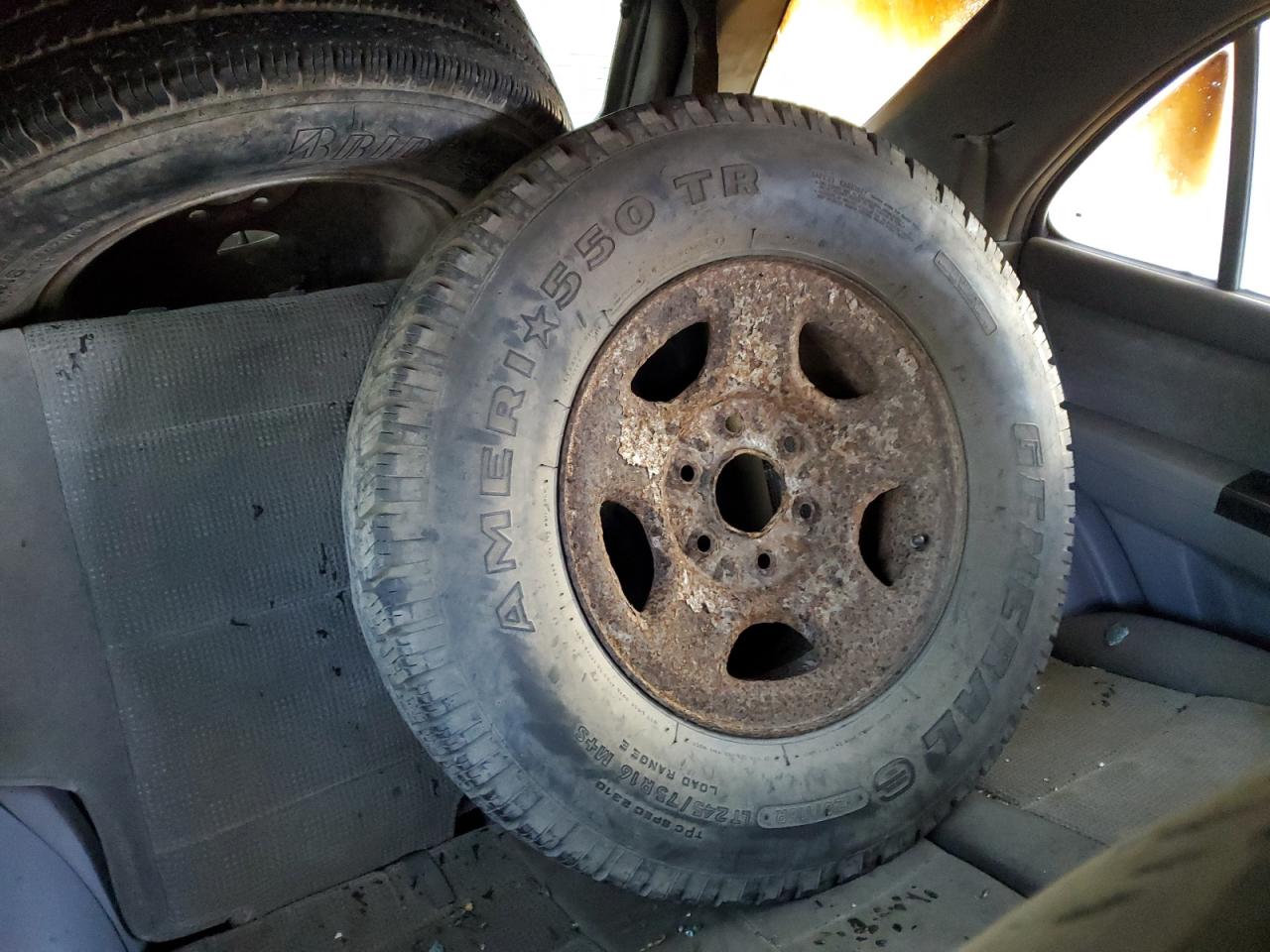 2008 Kia Sorento Ex VIN: KNDJC736185763423 Lot: 81094404