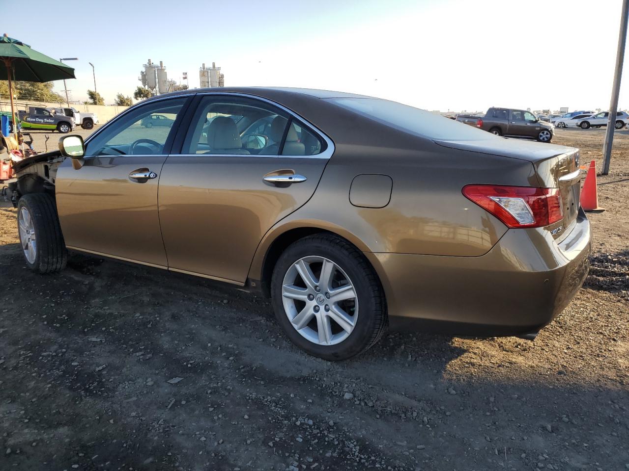 2007 Lexus Es 350 VIN: JTHBJ46G572032361 Lot: 81814724