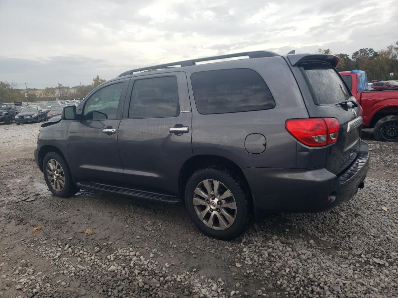 2014 Toyota Sequoia - Image 2