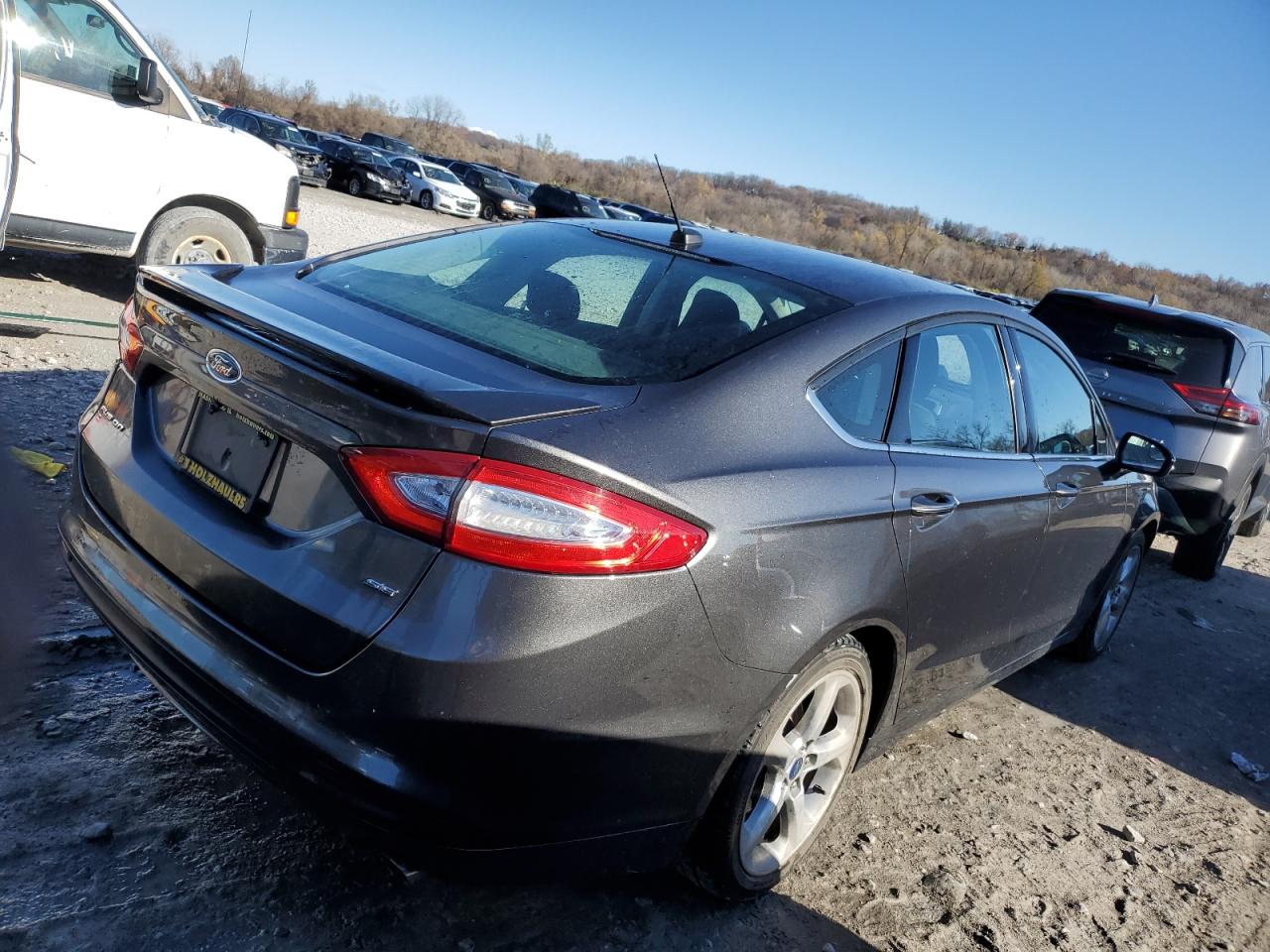 2016 Ford Fusion - Image 3