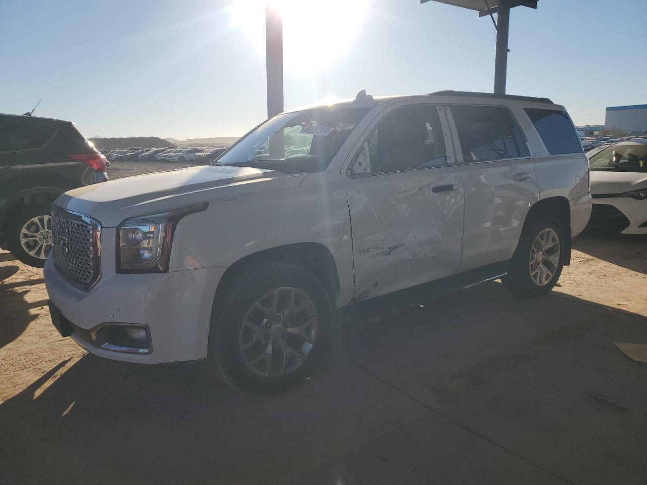 2015 GMC Yukon - Image 1
