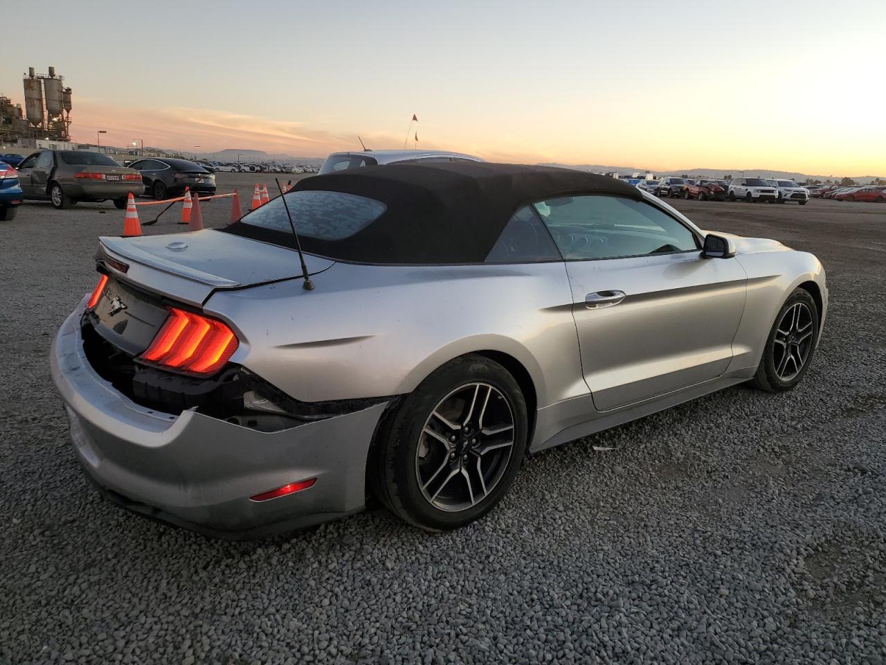 2018 Ford Mustang - Image 3