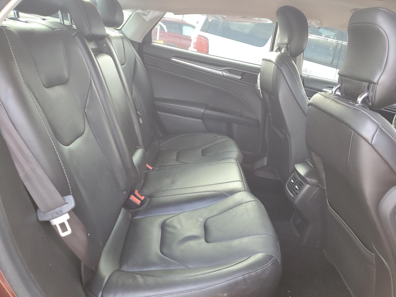 2014 Ford Fusion - Image 10