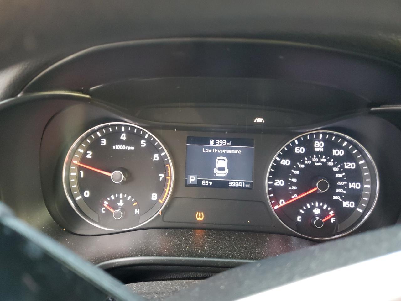 2021 Kia Forte - Image 9