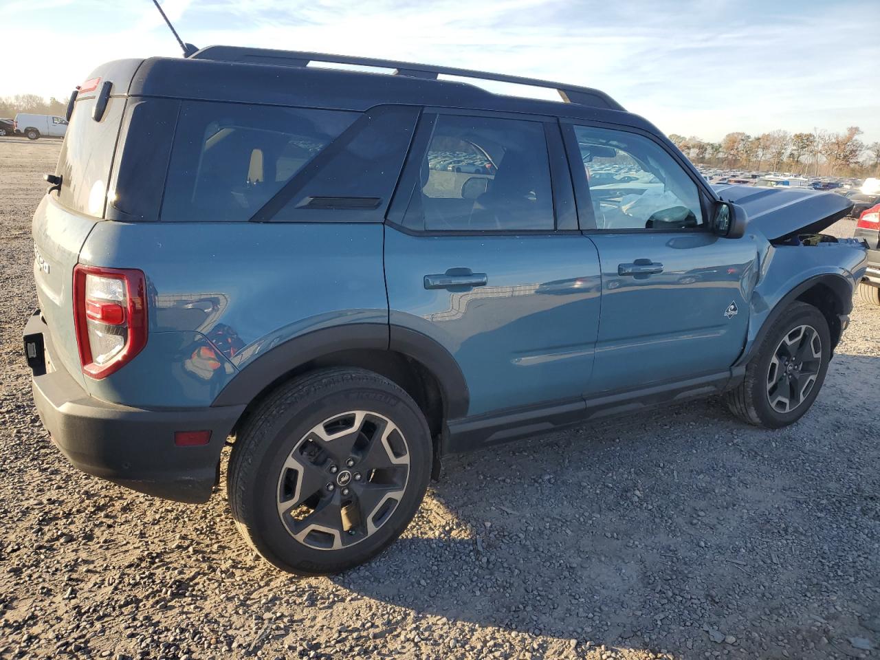 2021 Ford Bronco - Image 3