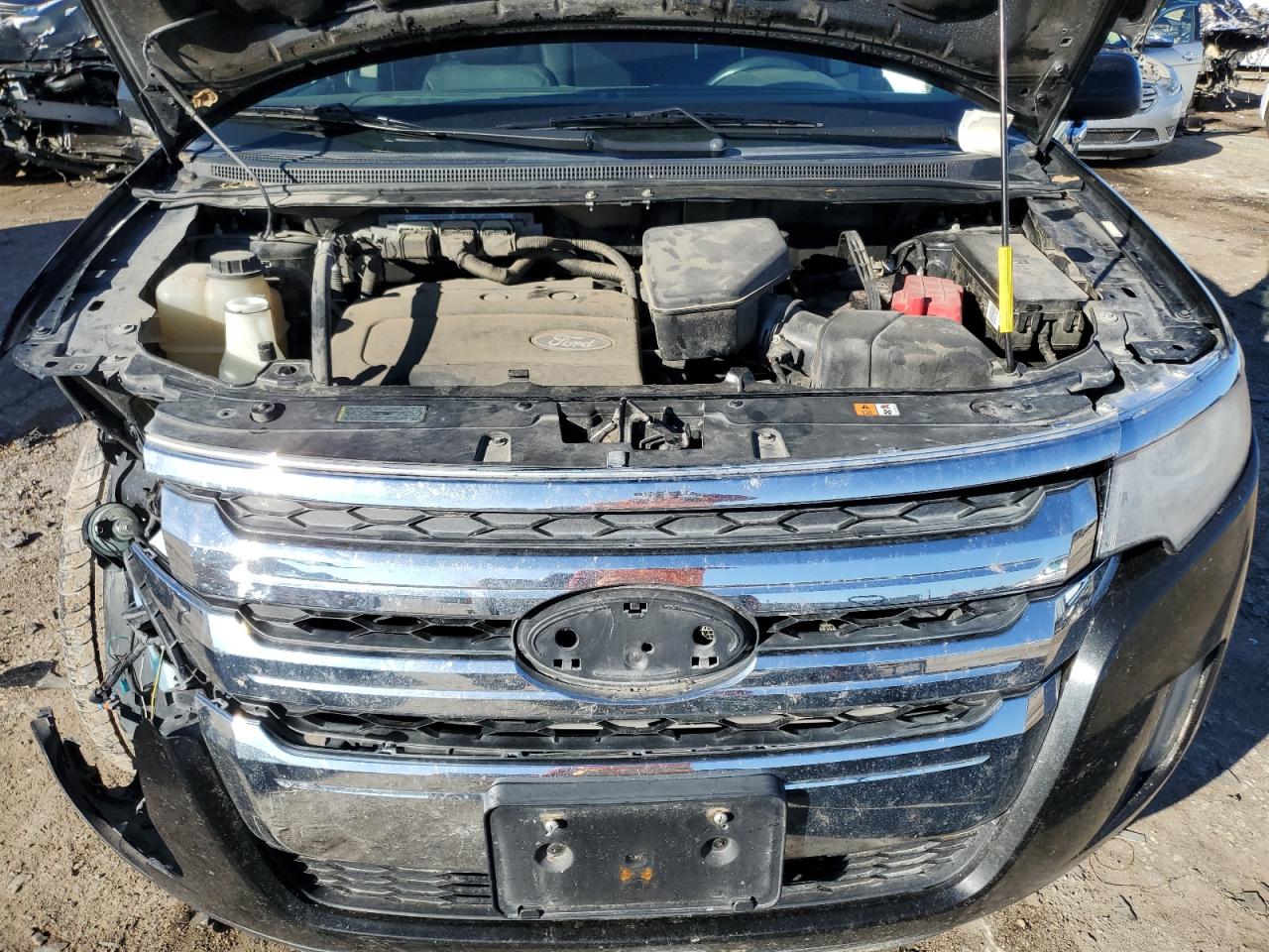 2011 Ford Edge - Image 12