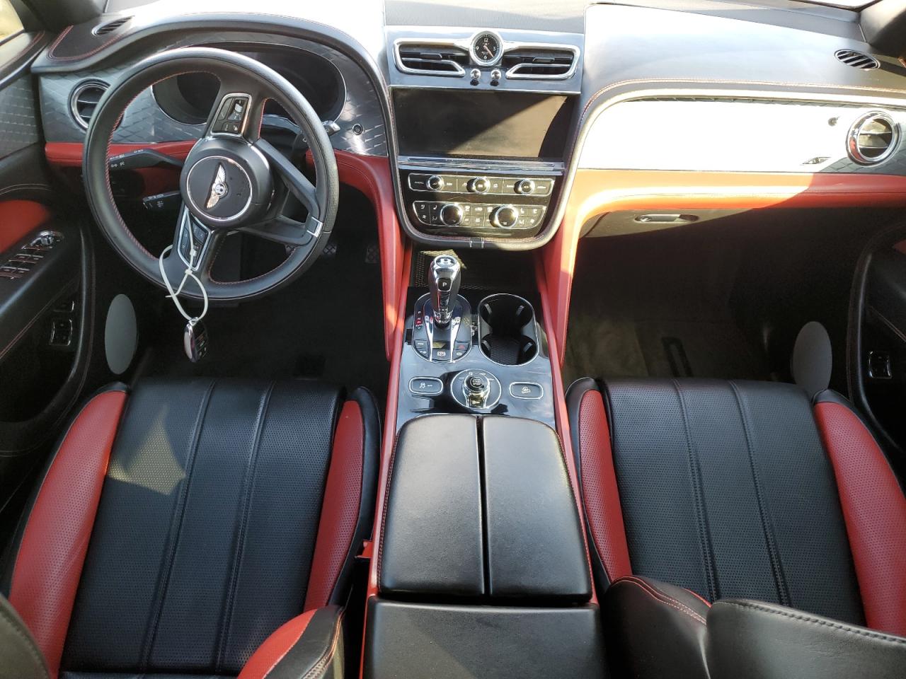 2022 Bentley Bentayga - Image 8