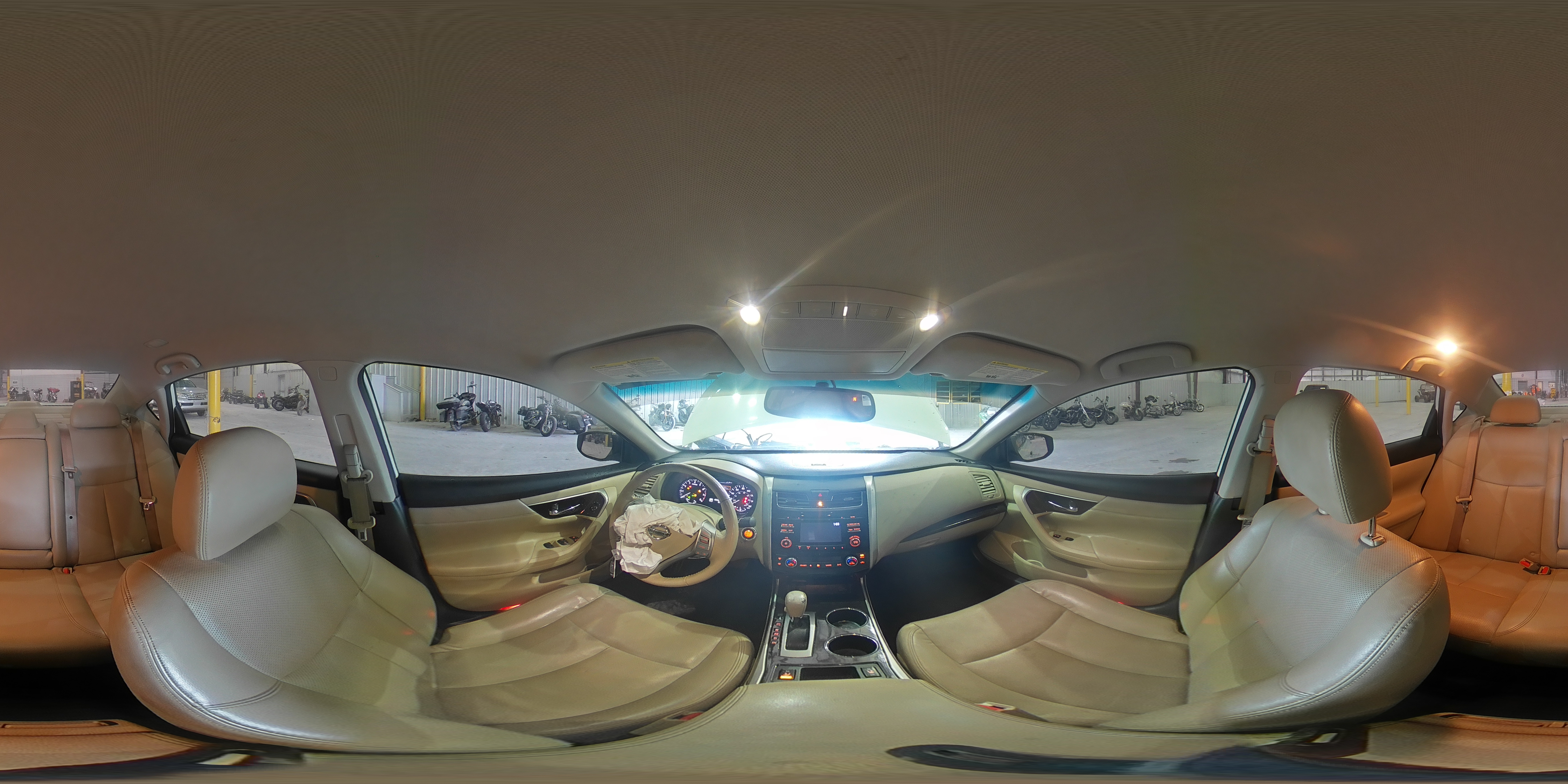 2015 Nissan Altima - Image 14
