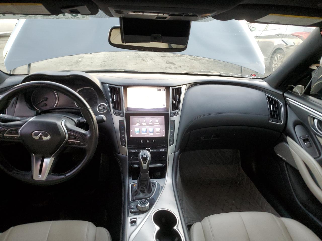 2017 Infiniti Q60 - Image 8