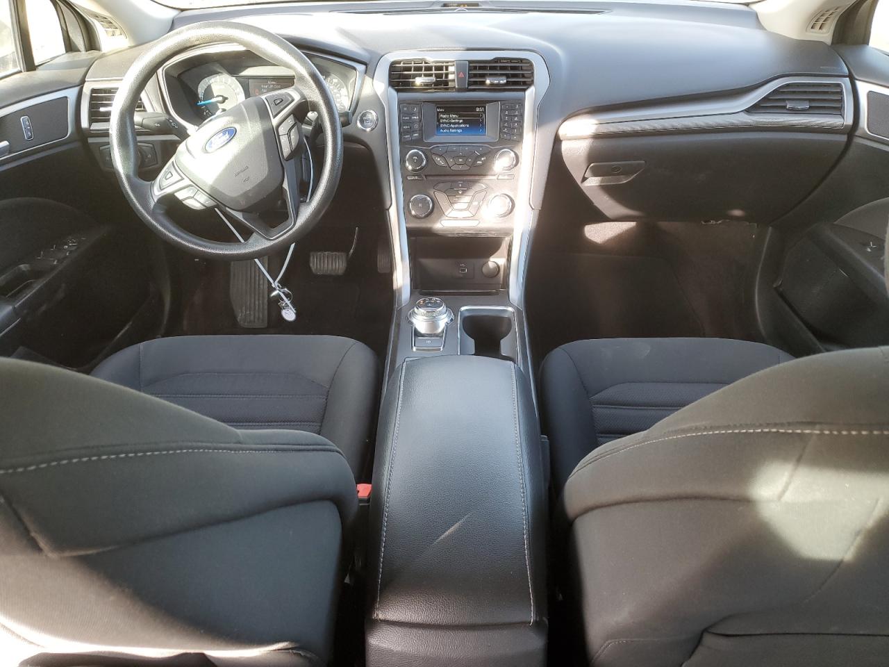2017 Ford Fusion - Image 8