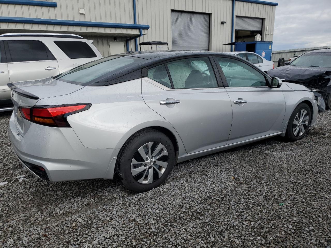 2019 Nissan Altima - Image 3