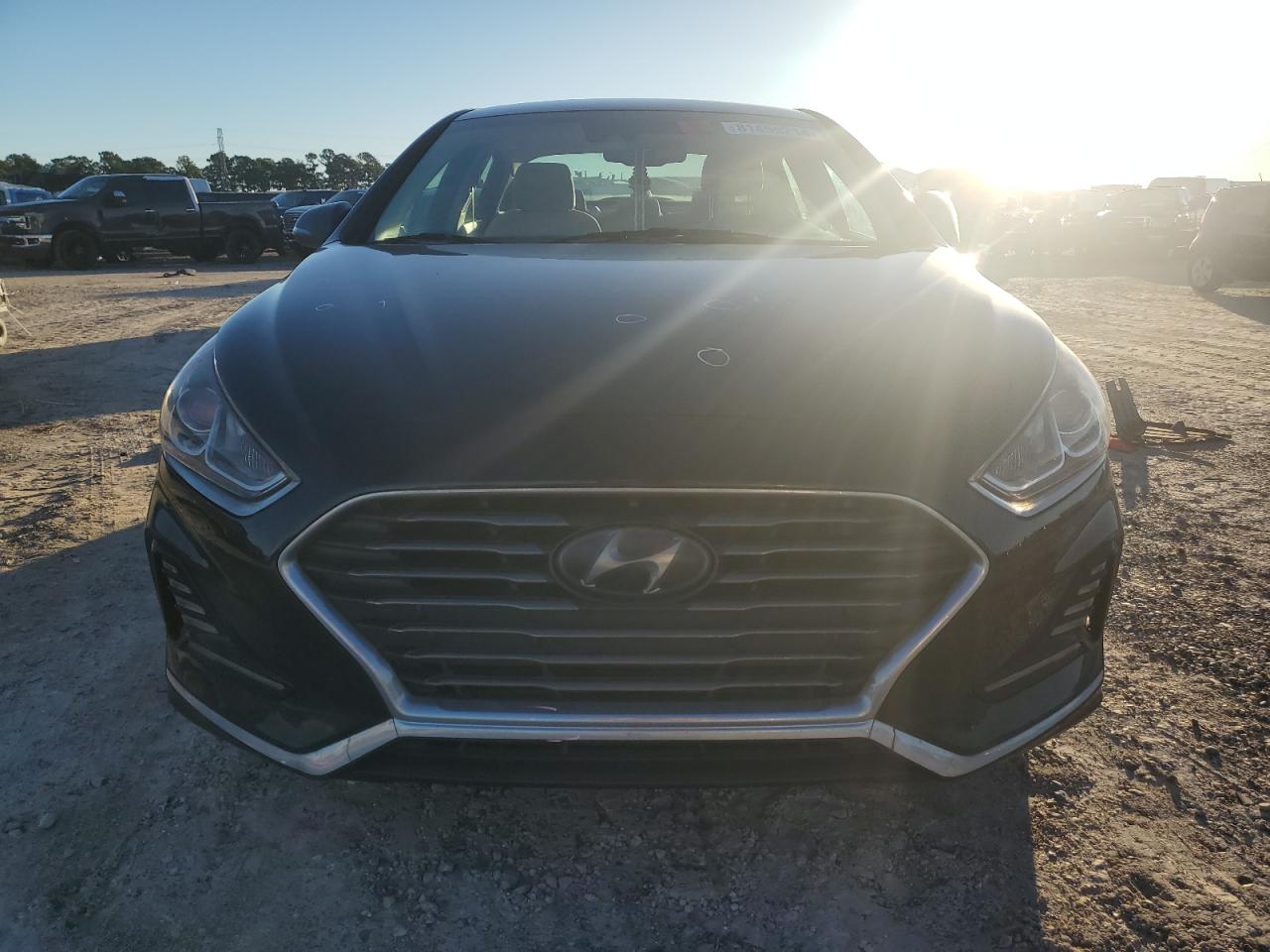 2018 Hyundai Sonata - Image 5