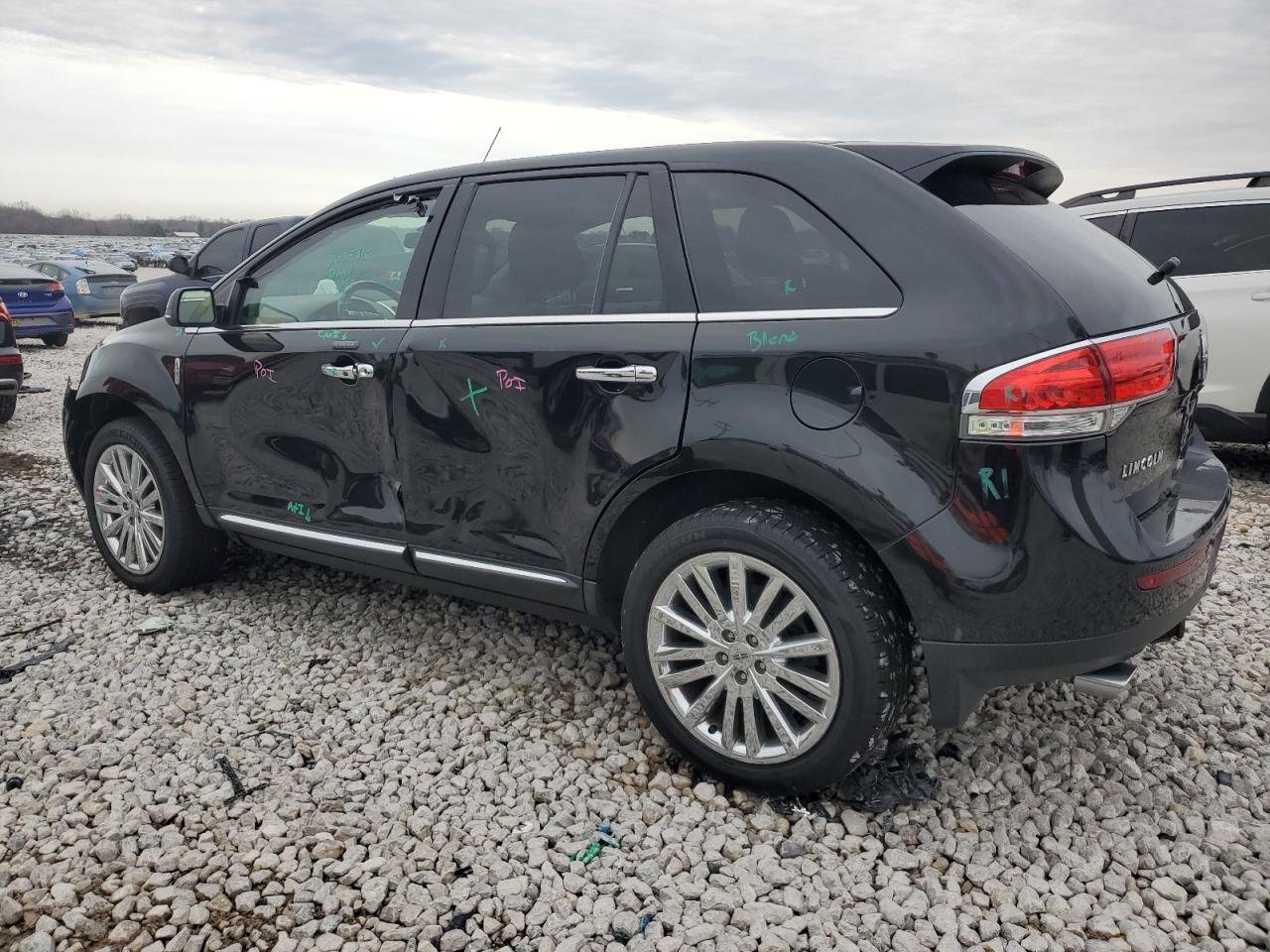 VIN 2LMDJ8JK6FBL26972 2015 LINCOLN MKX no.2