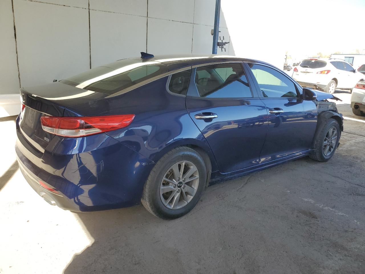 2018 Kia Optima - Image 3