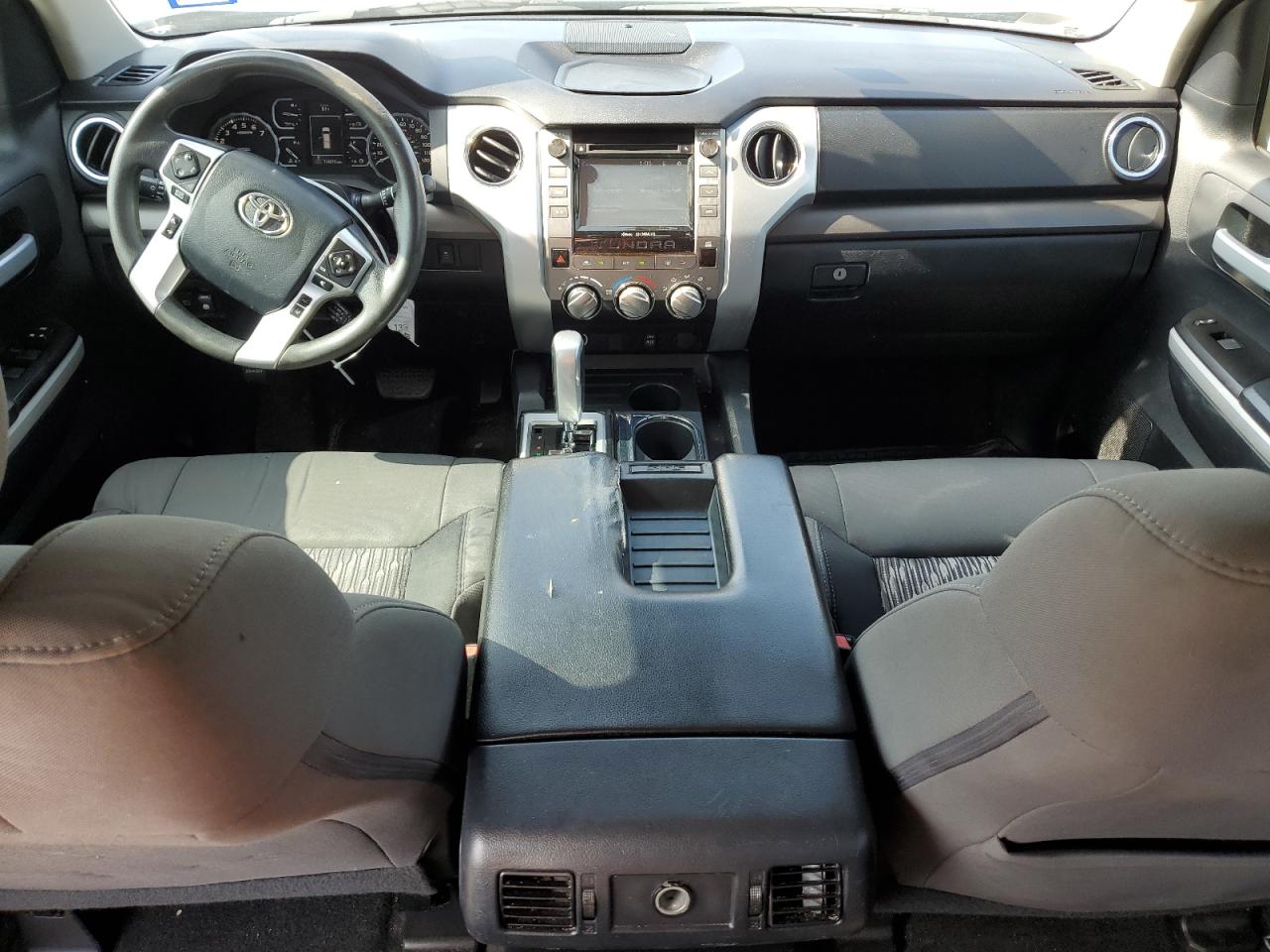 2019 Toyota Tundra - Image 8