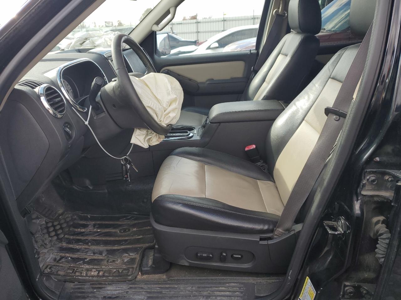 2008 Ford Explorer - Image 7