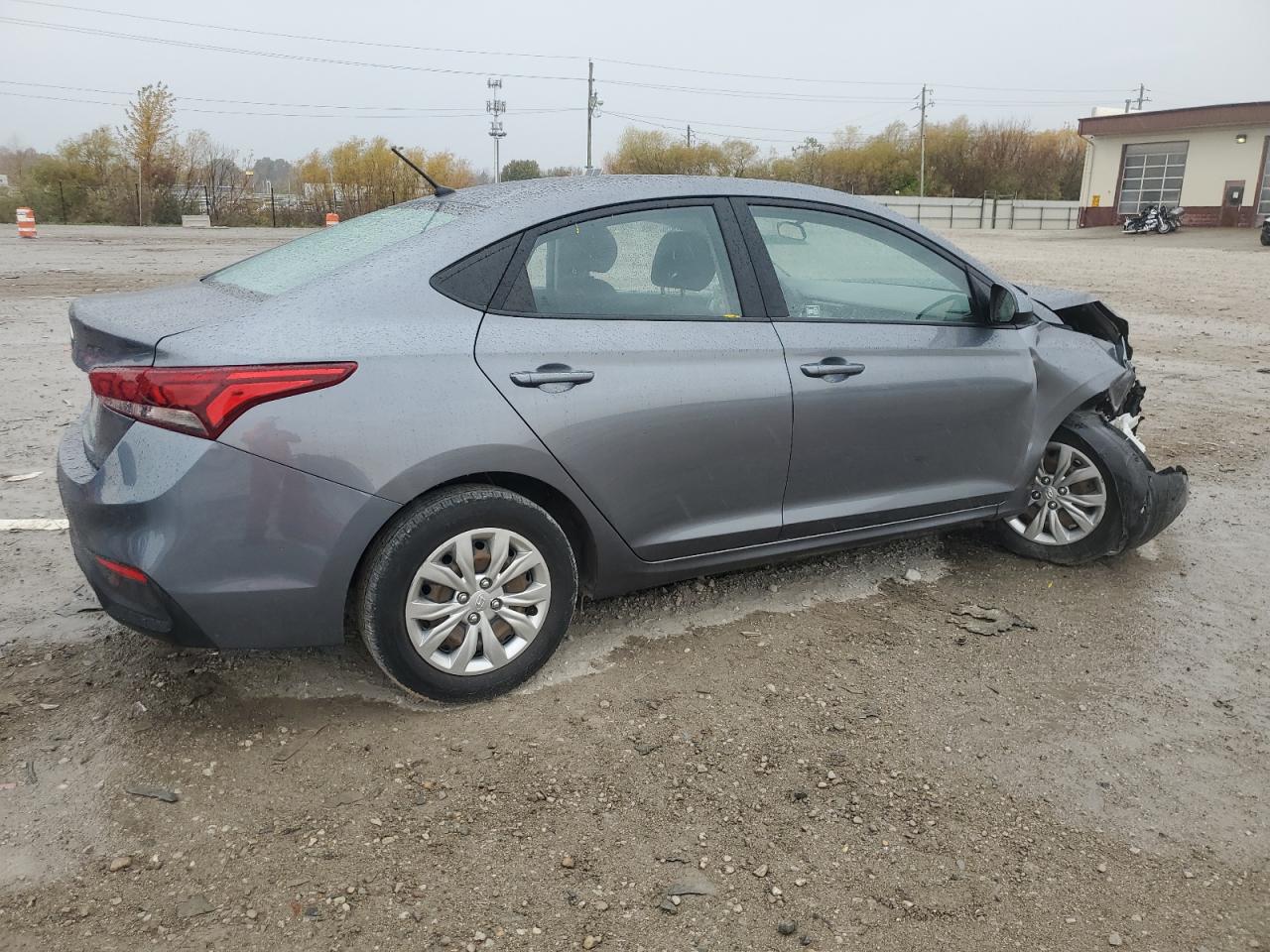 2018 Hyundai Accent - Image 3