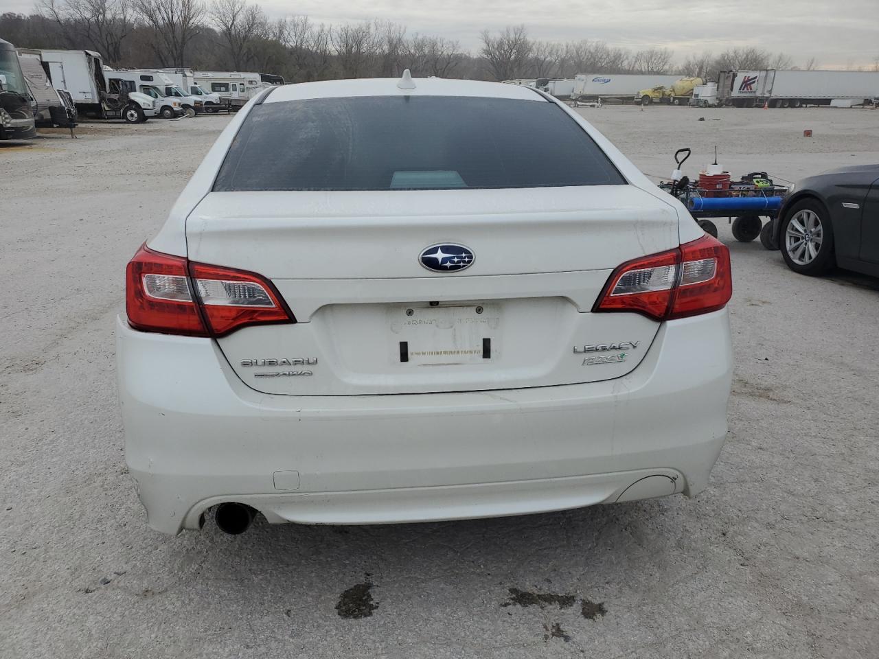 2017 Subaru Legacy - Image 6