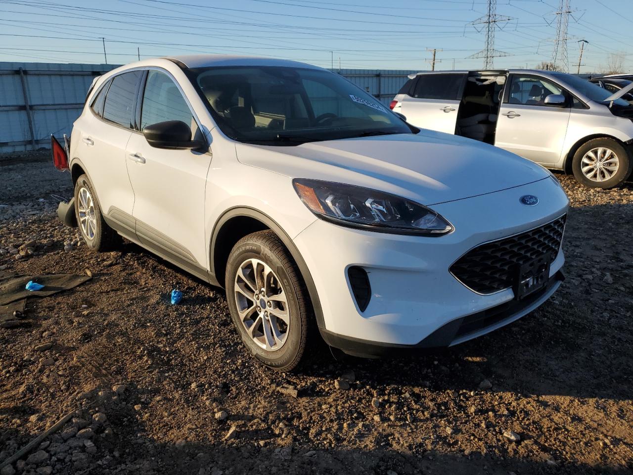 2022 Ford Escape - Image 4