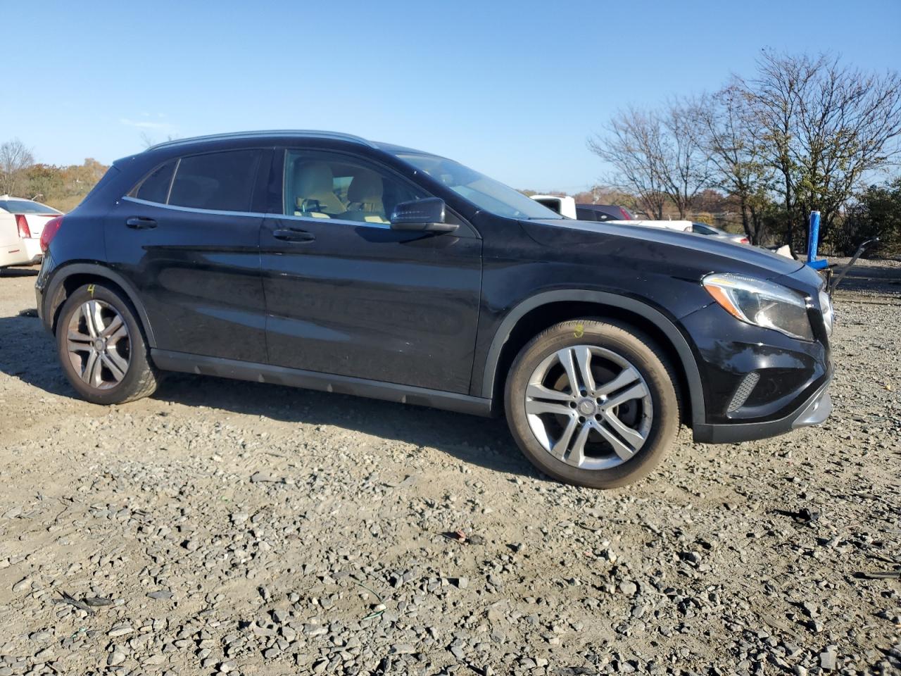 VIN WDCTG4GB4FJ169586 2015 MERCEDES-BENZ GLA-CLASS no.4