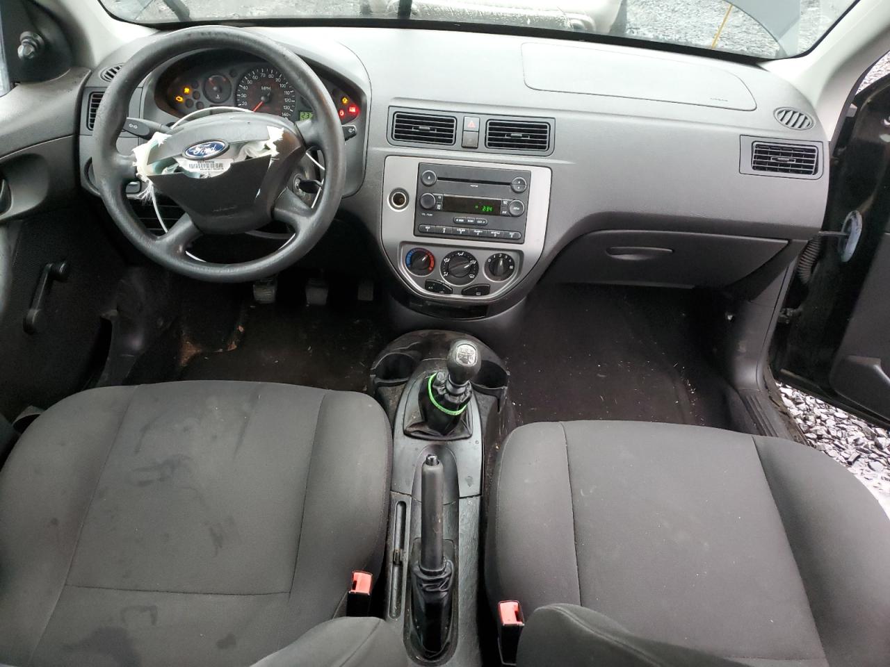 2006 Ford Focus - Image 8