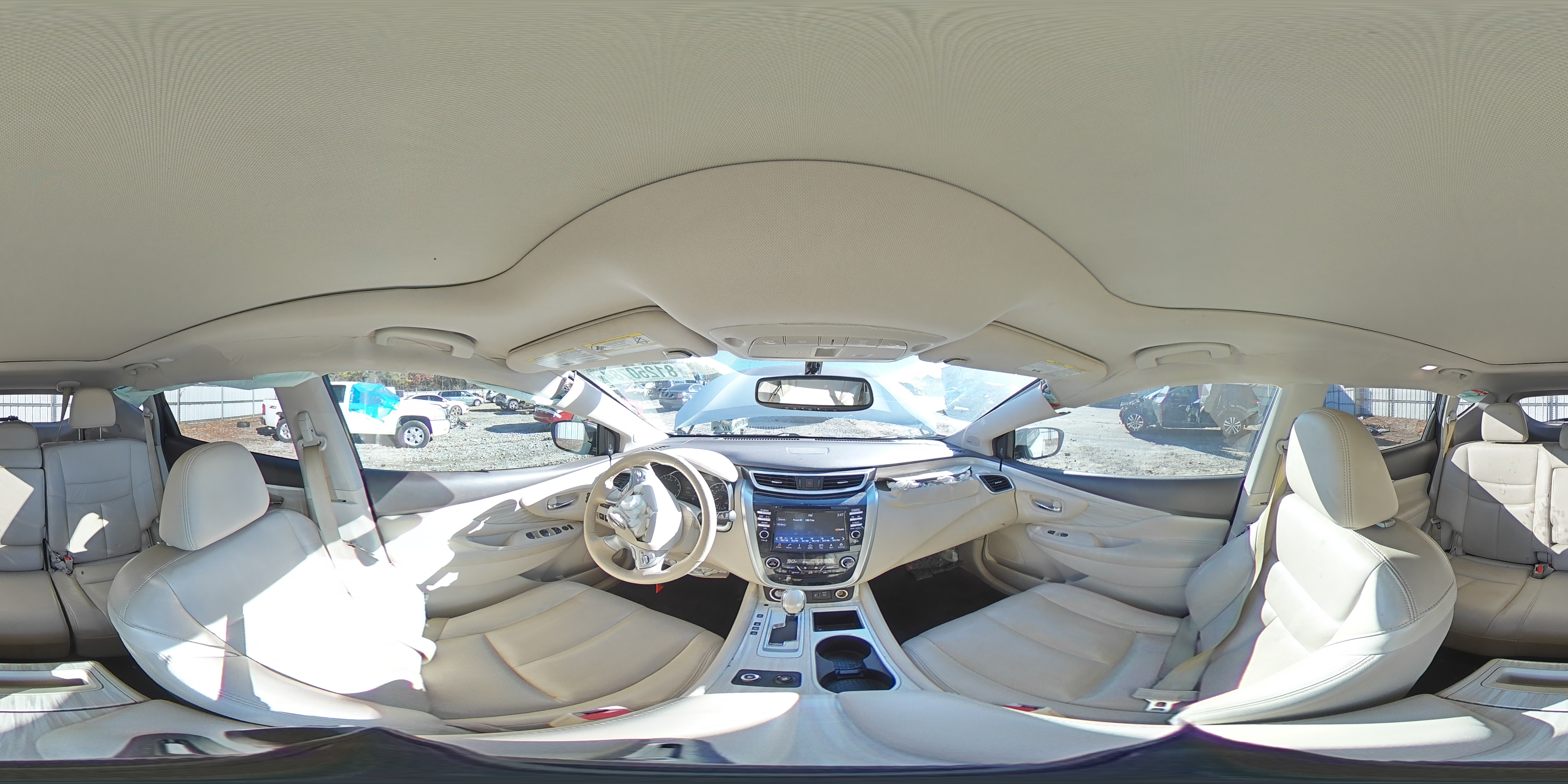 2018 Nissan Murano - Image 15