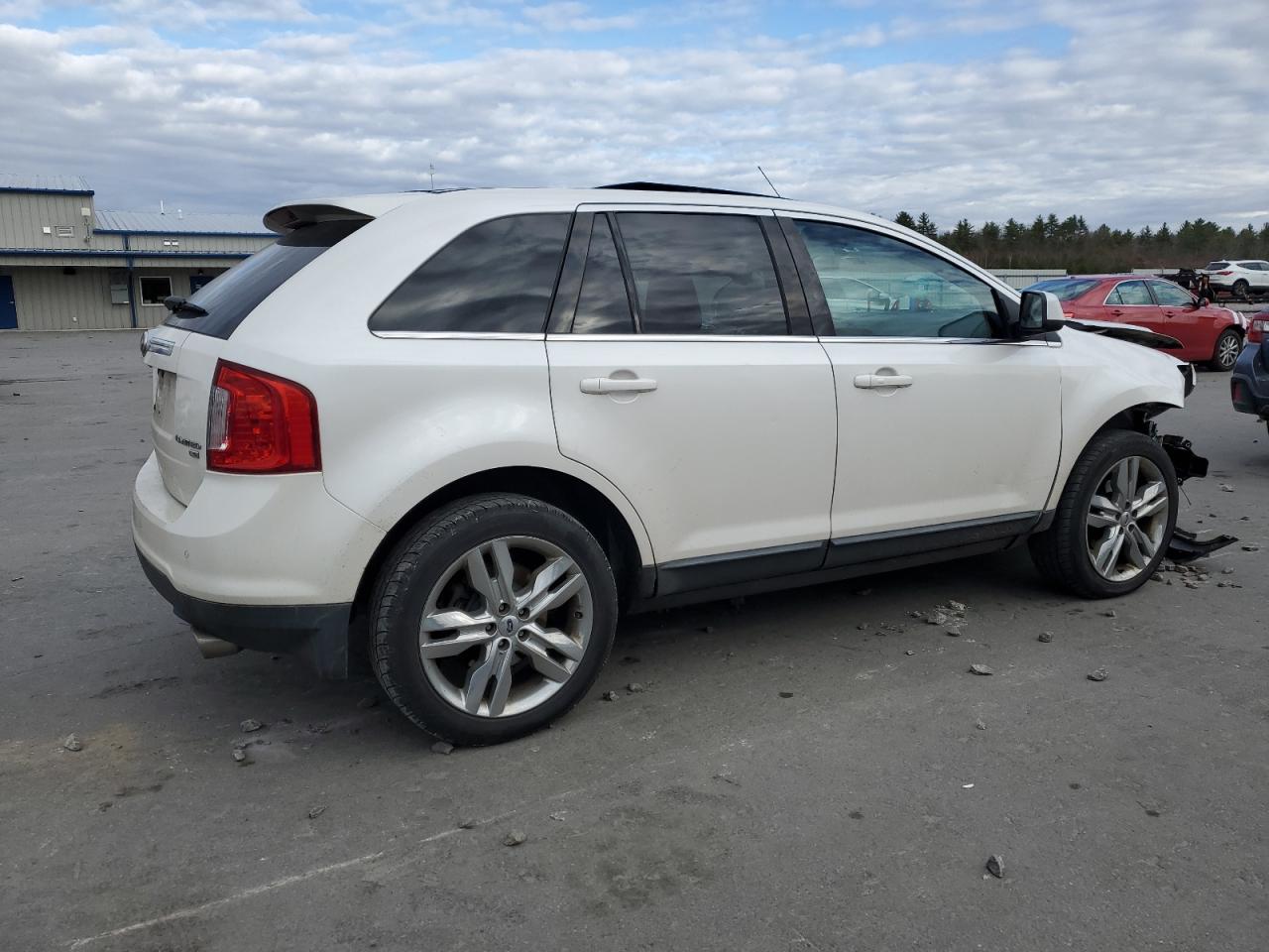2011 Ford Edge - Image 3
