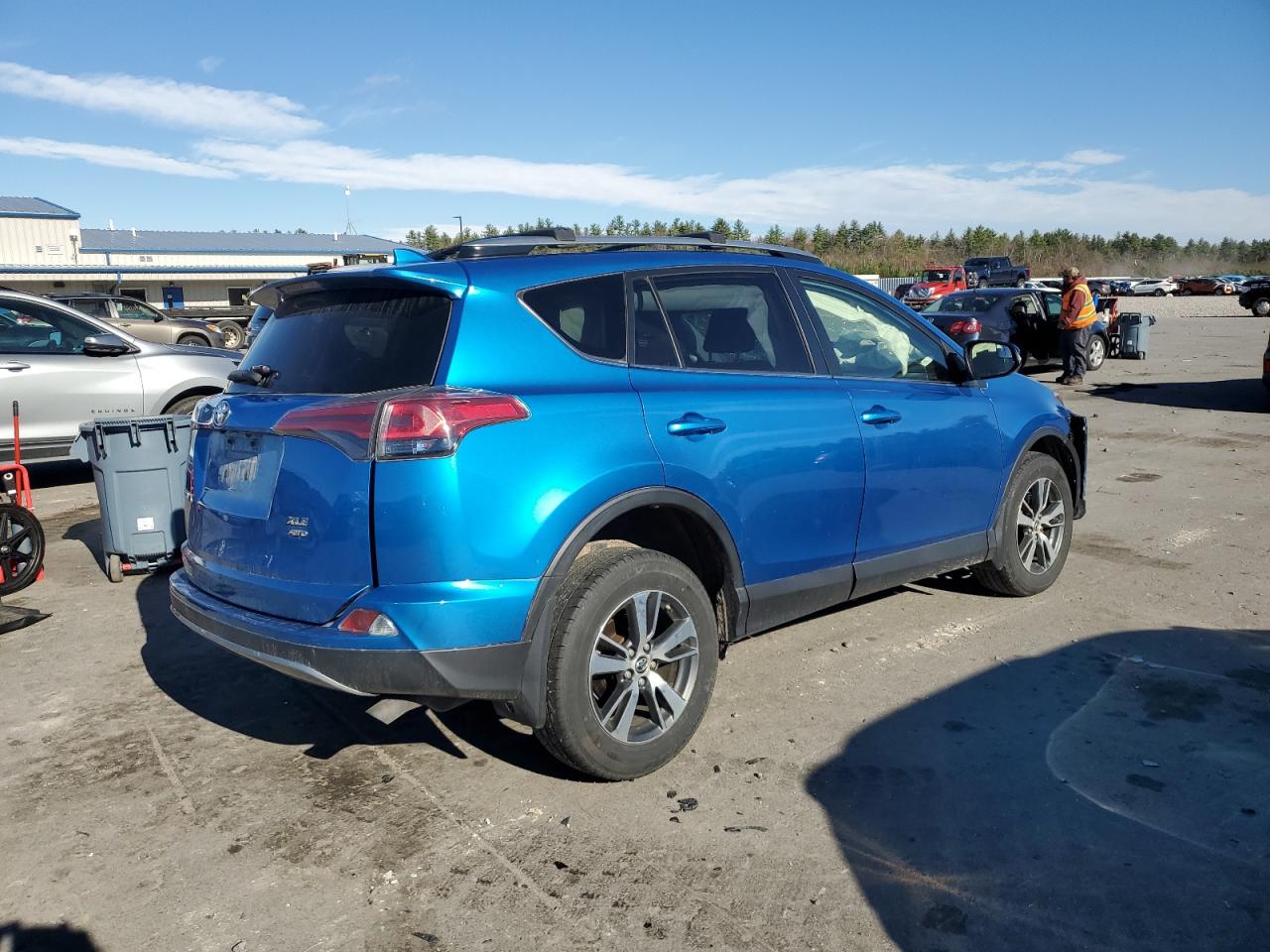 2017 Toyota RAV 4 - Image 3