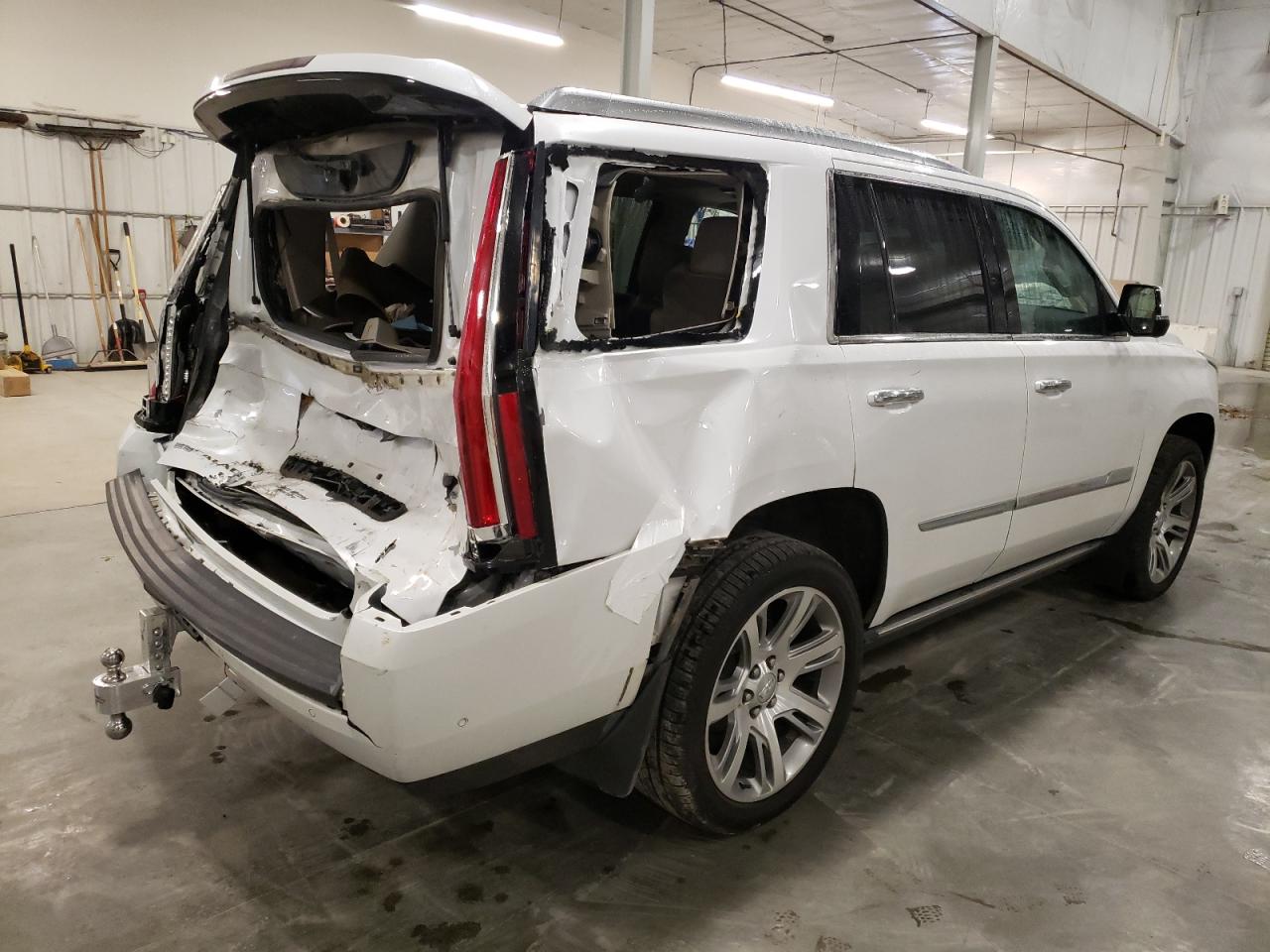 2017 Cadillac Escalade - Image 3