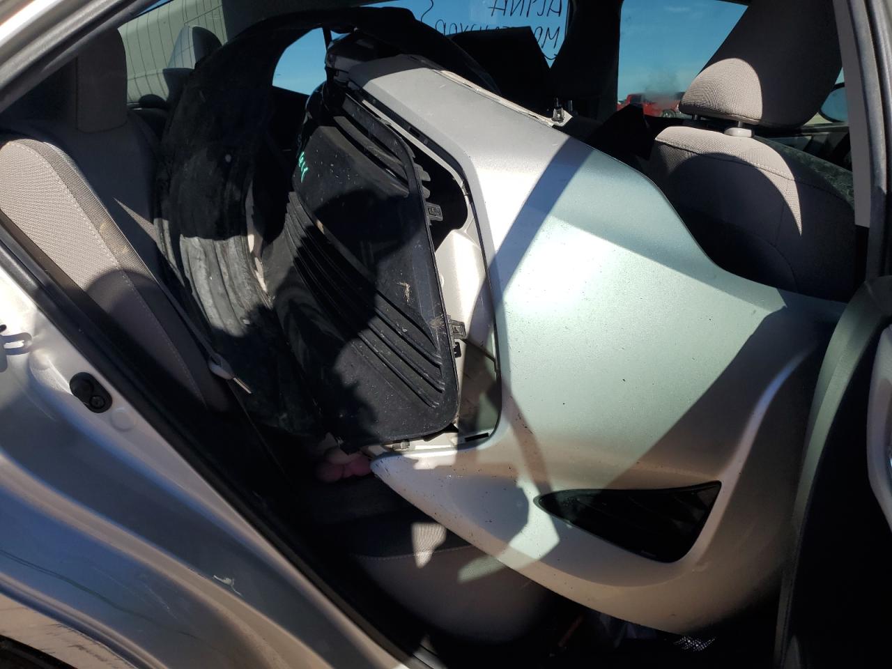 2018 Toyota Corolla - Image 12