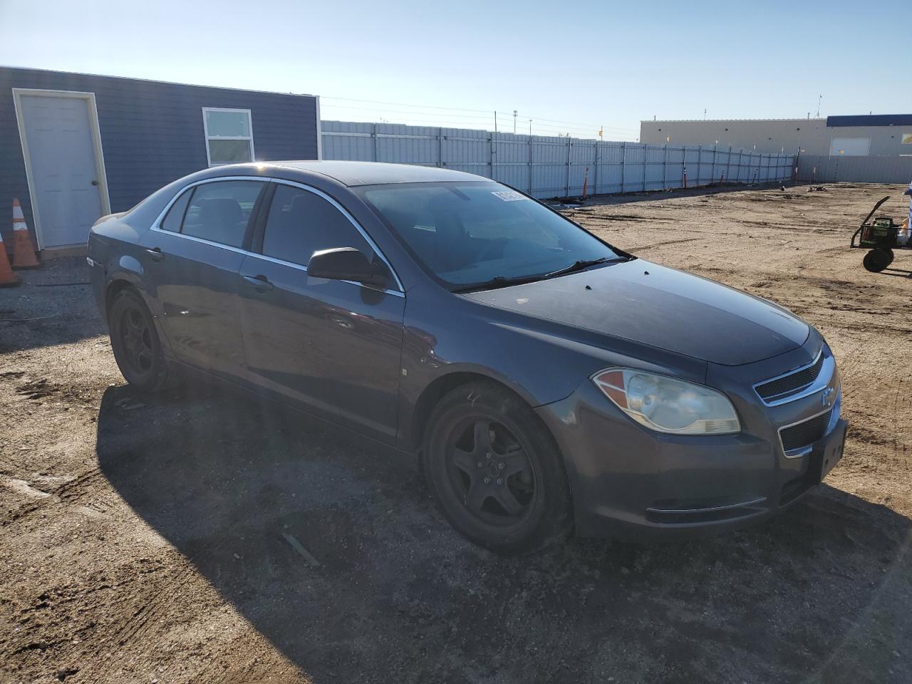 2009 Chevrolet Malibu - Image 4