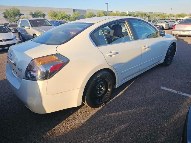 Sedans NISSAN ALTIMA 2012 White