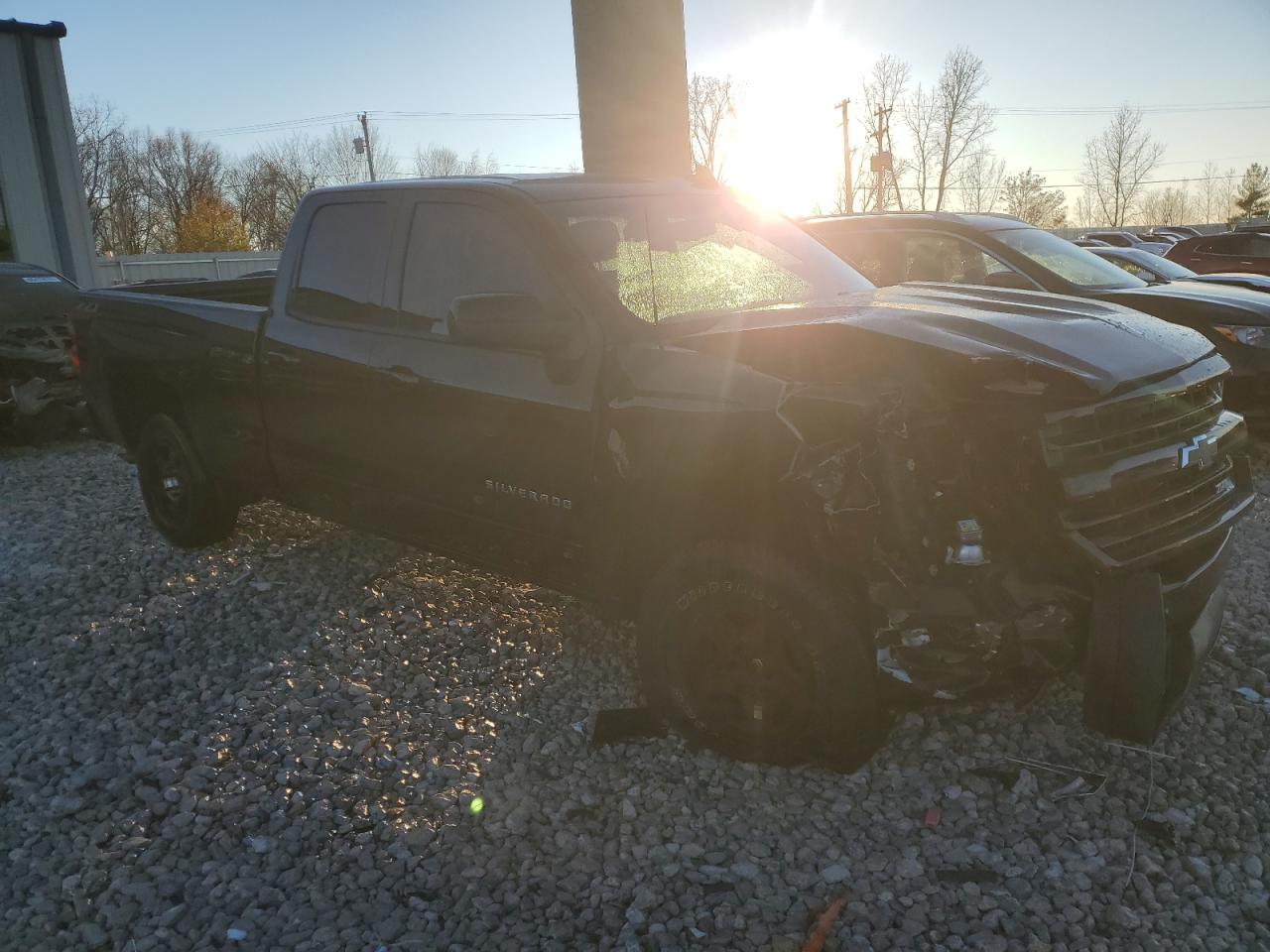 2018 Chevrolet Silverado - Image 4