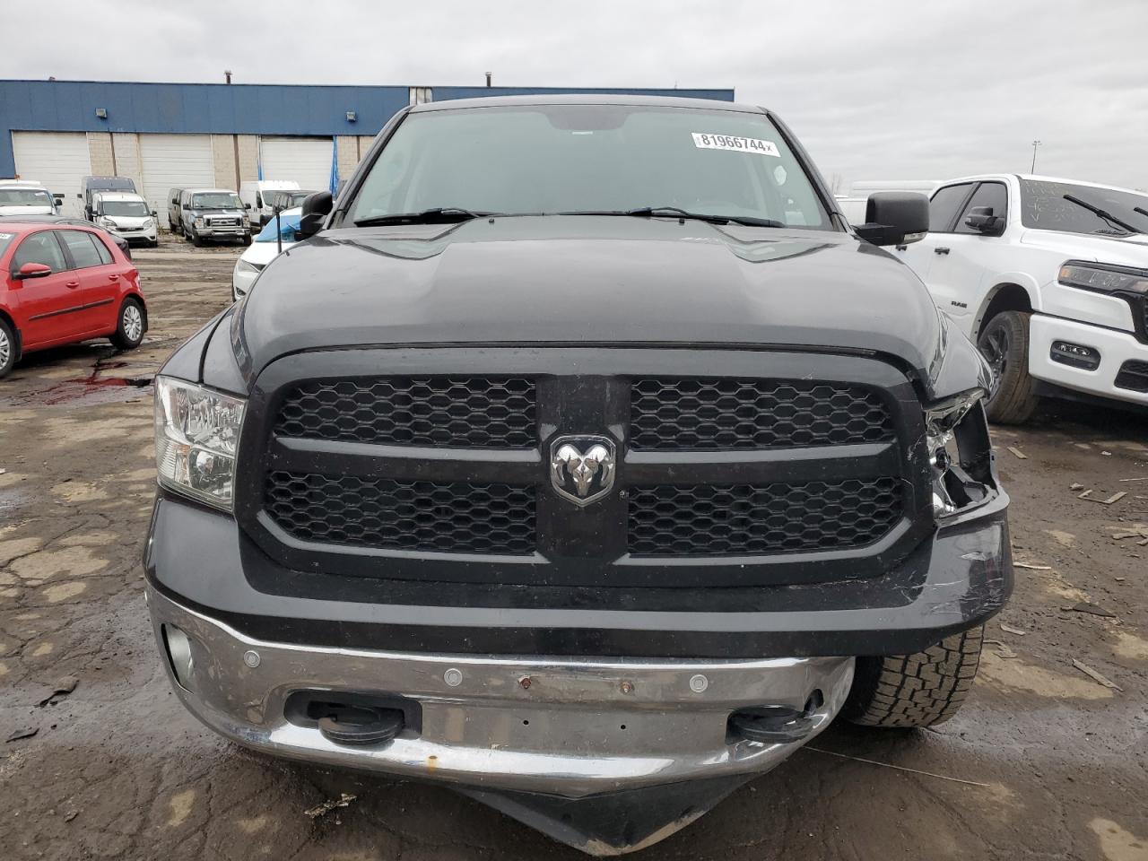2015 RAM 1500 - Image 5