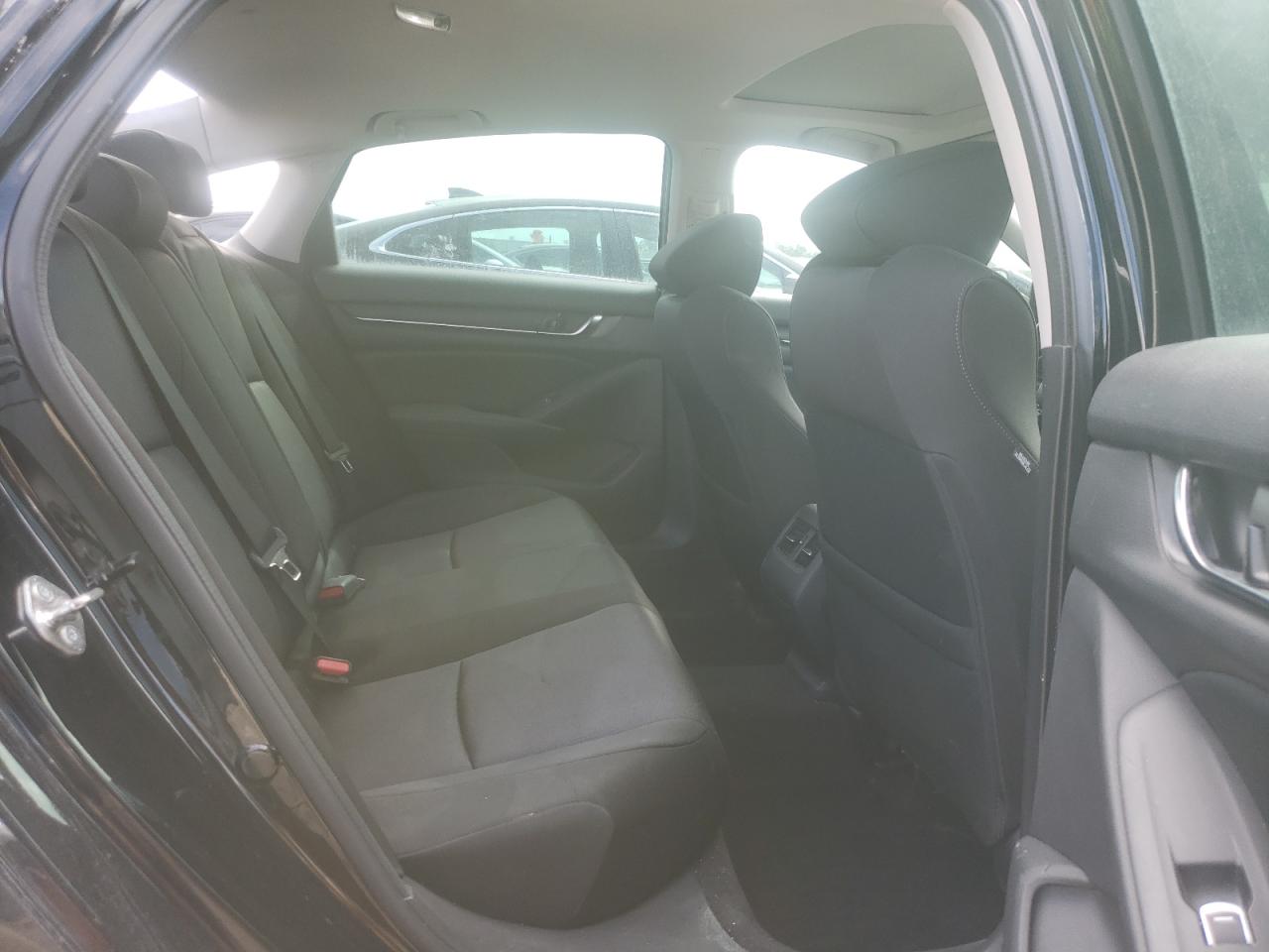 2018 Honda Accord - Image 10