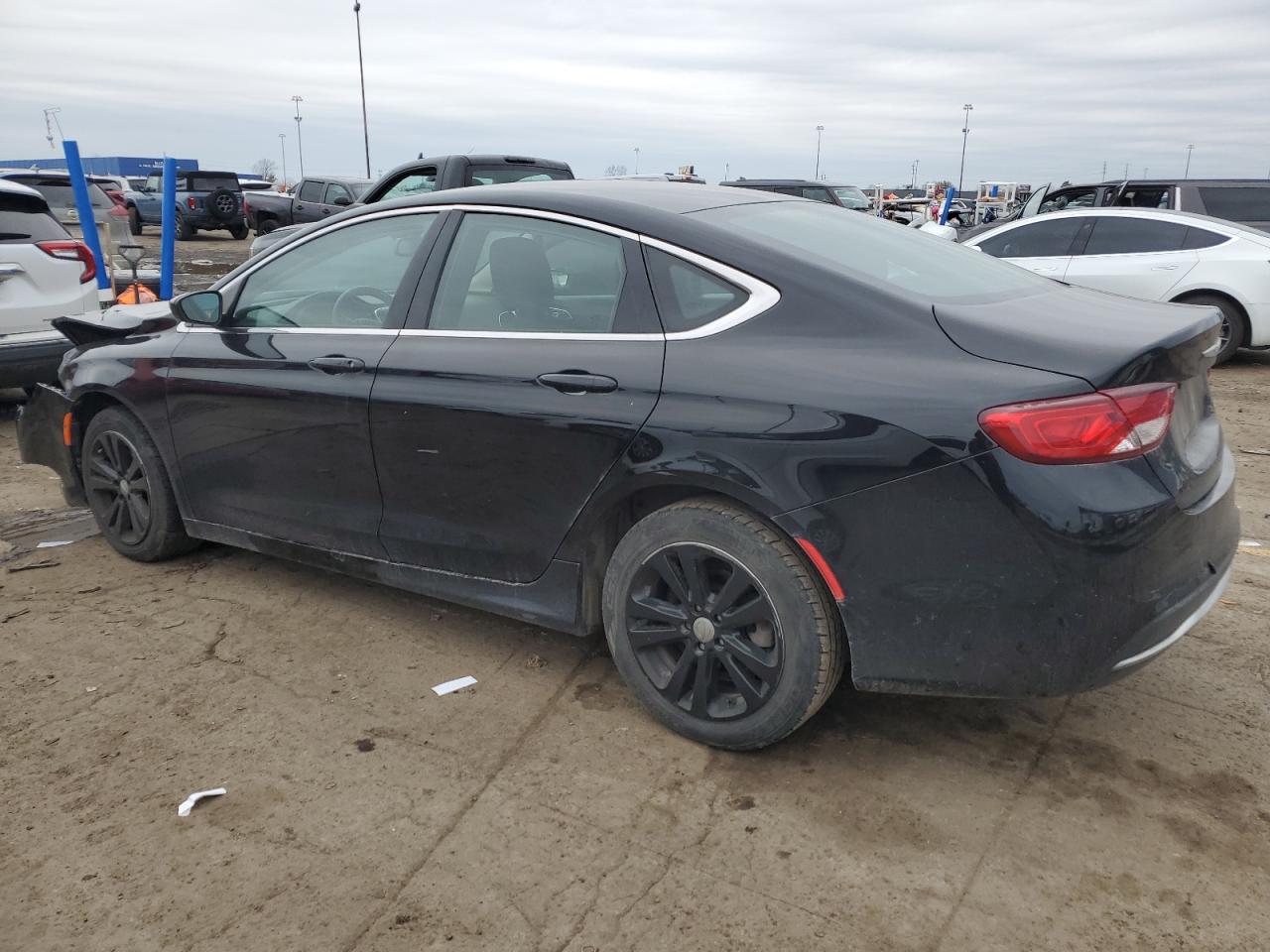 2015 Chrysler 200 - Image 2