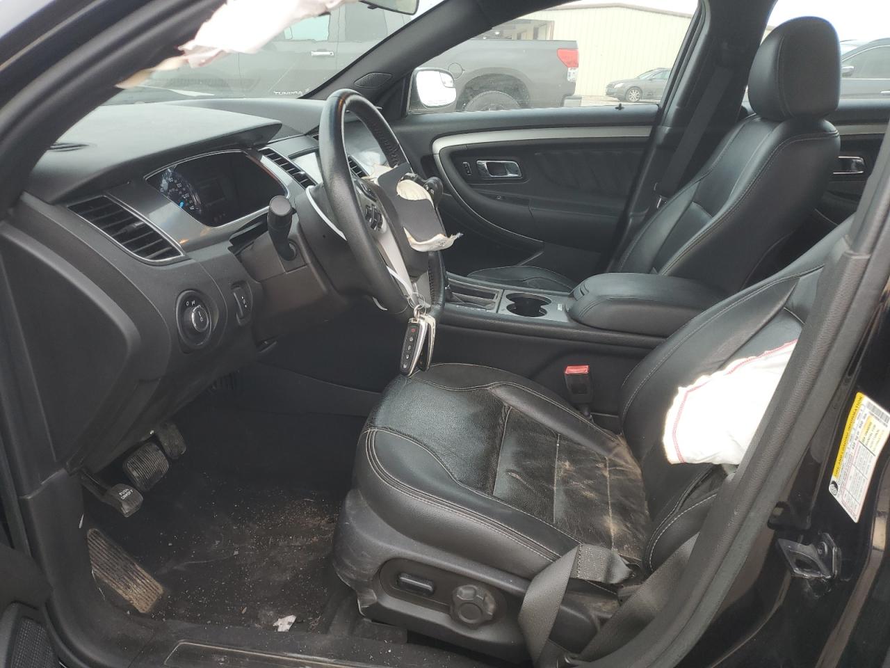 2019 Ford Taurus - Image 7