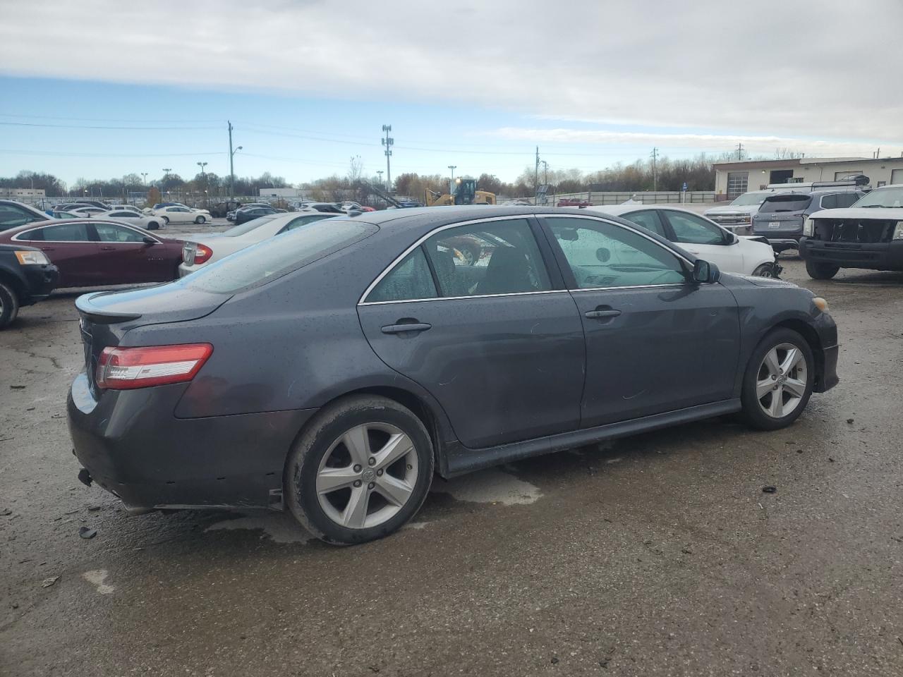 2011 Toyota Camry - Image 3