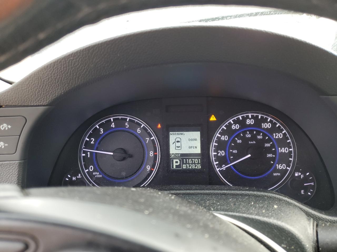 2013 Infiniti G - Image 9