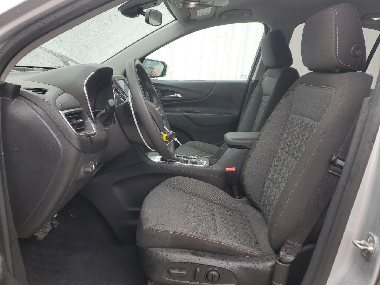 2022 Chevrolet Equinox - Image 7