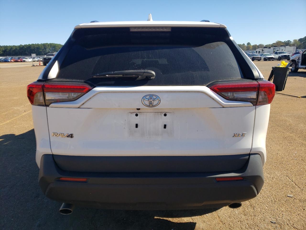 2022 Toyota RAV 4 - Image 6