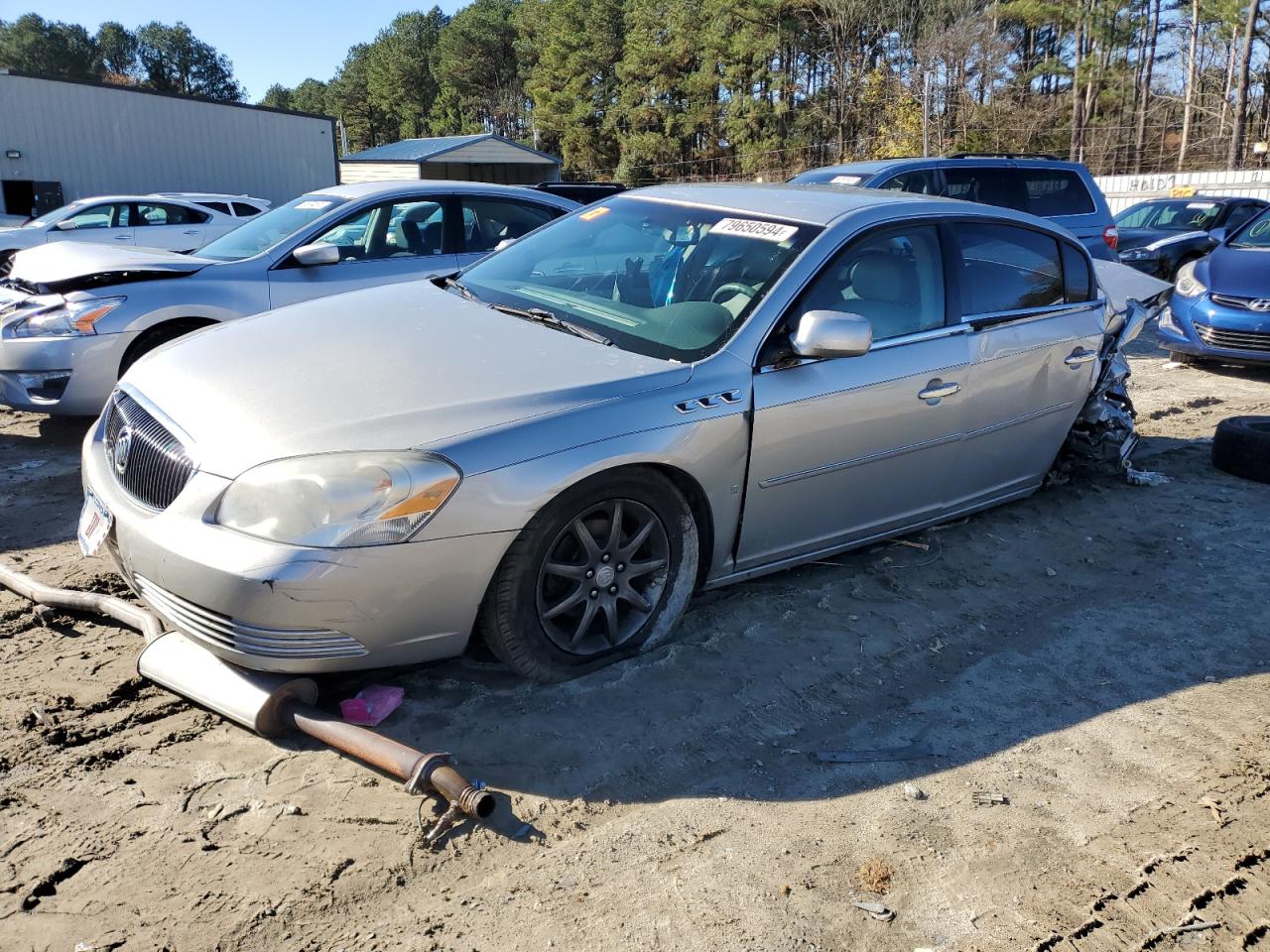 2006 Buick Lucerne - Image 1